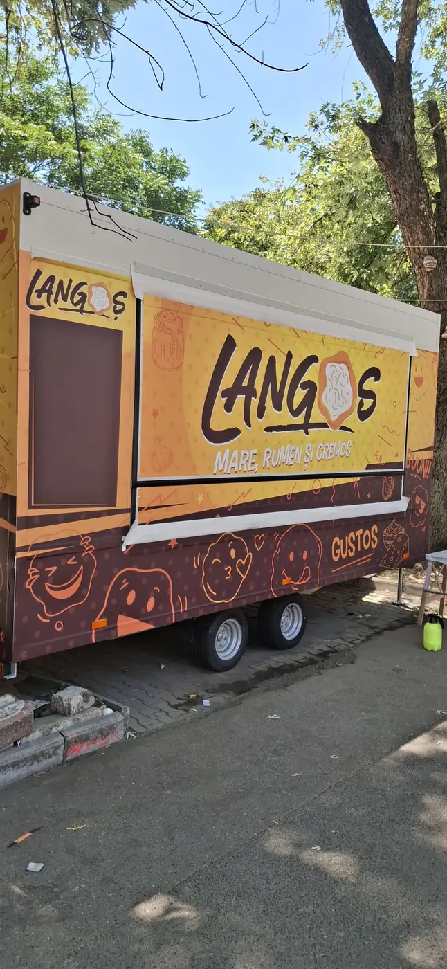 Food truck-ul Langoș, ziua